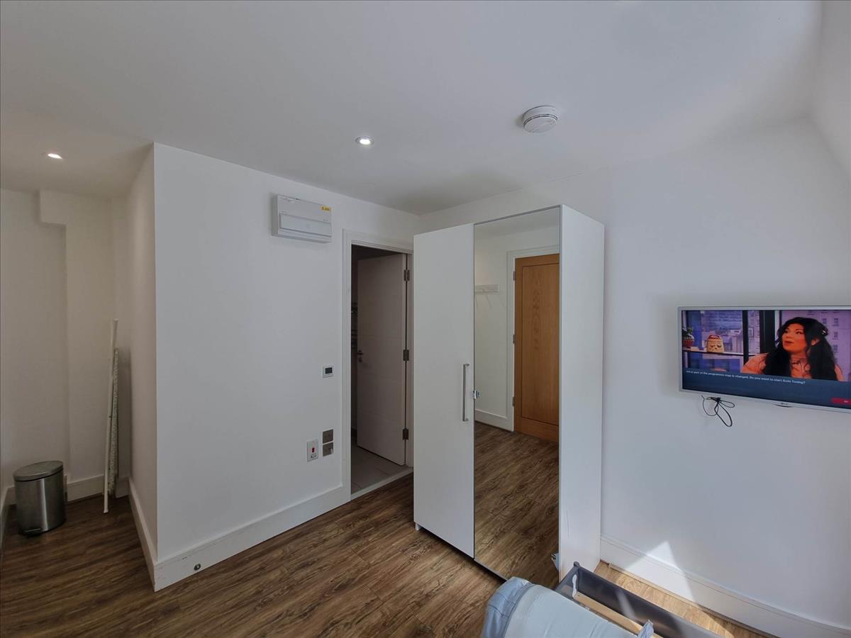 Property Image b42c7aae-016b-44ee-8975-d8a5fd90fe3e