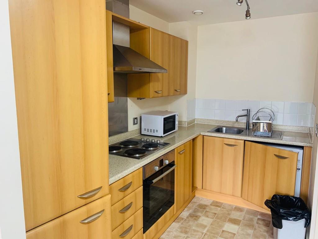 Property Image b42f0214-6703-43e8-813e-06598ef7d46b