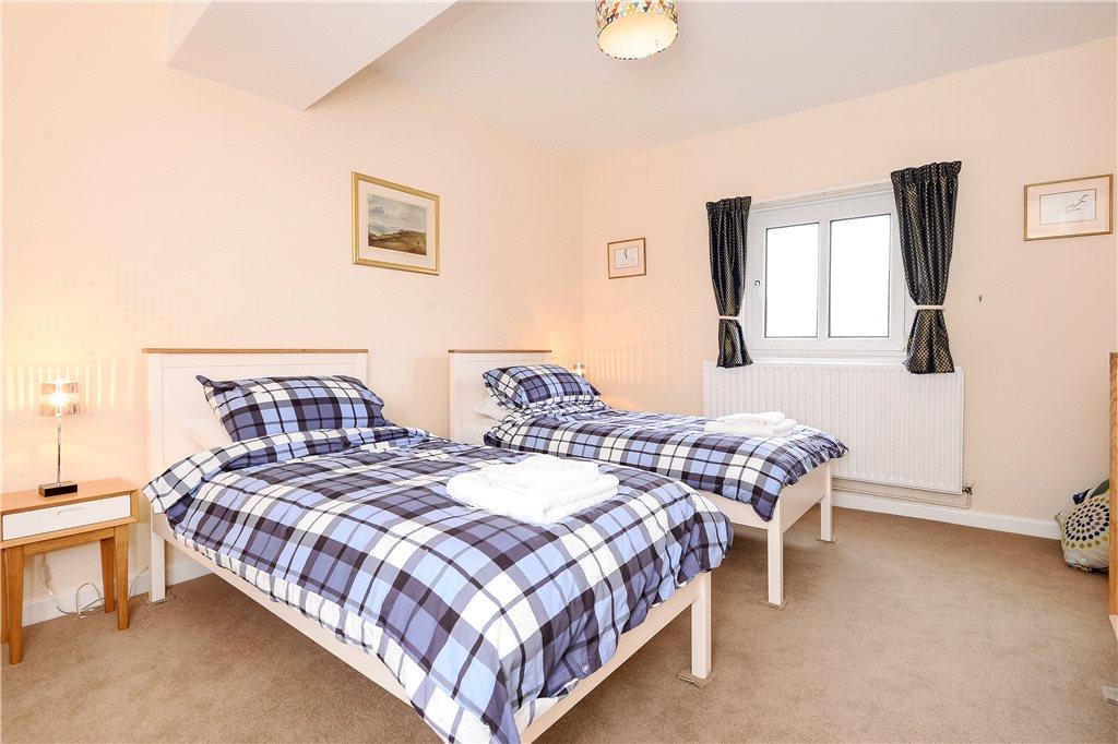 Property Image b435a2e2-bc69-4dfe-8b8a-62892232ddae