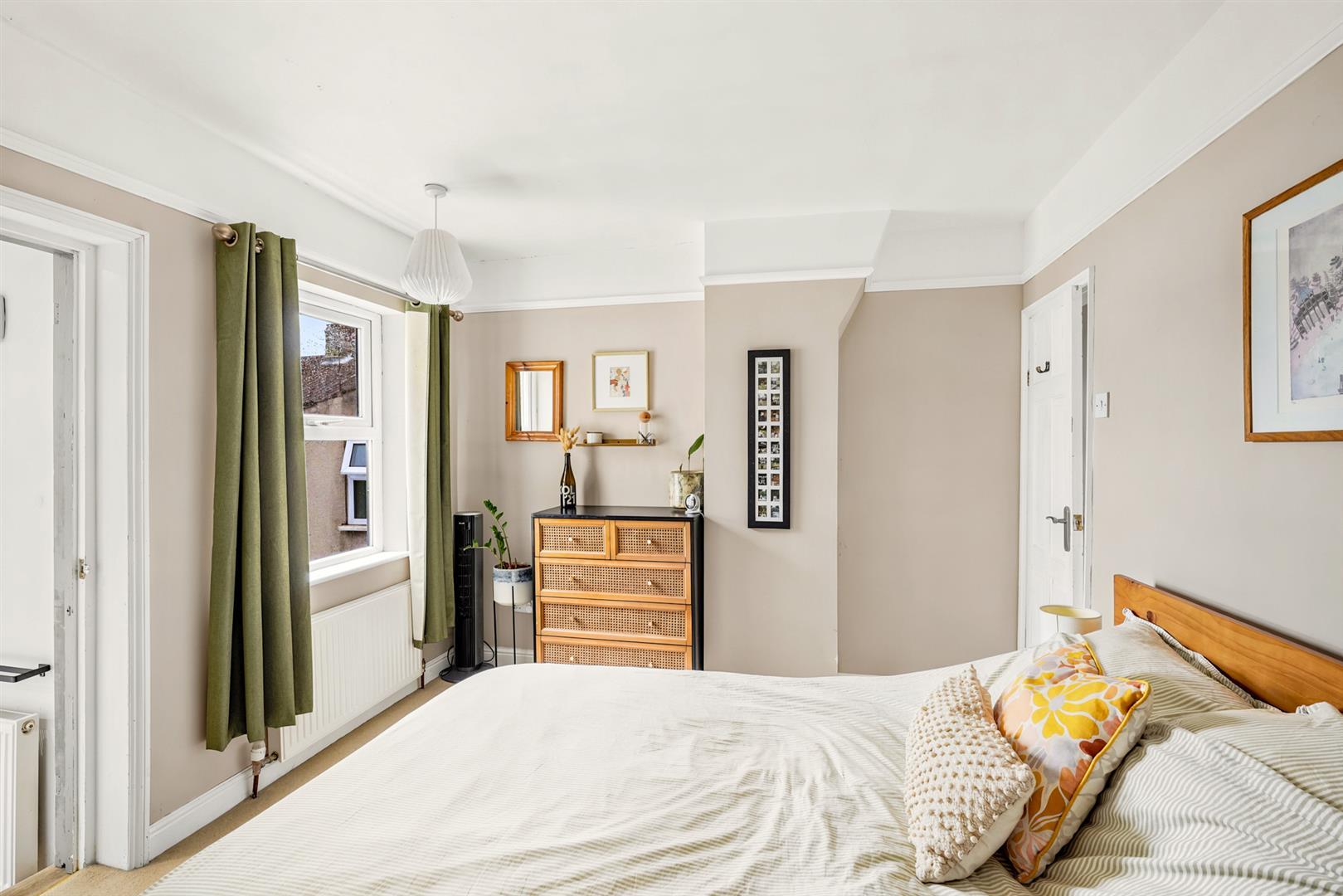 Property Image b436714b-cf86-4e59-8107-ed3b70a8a28a