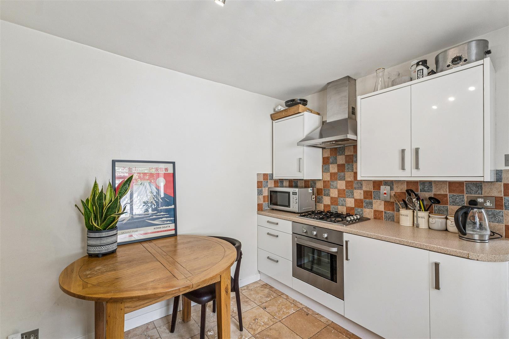 Property Image b439bb7a-4323-42cd-8a07-8264e4c20b8c