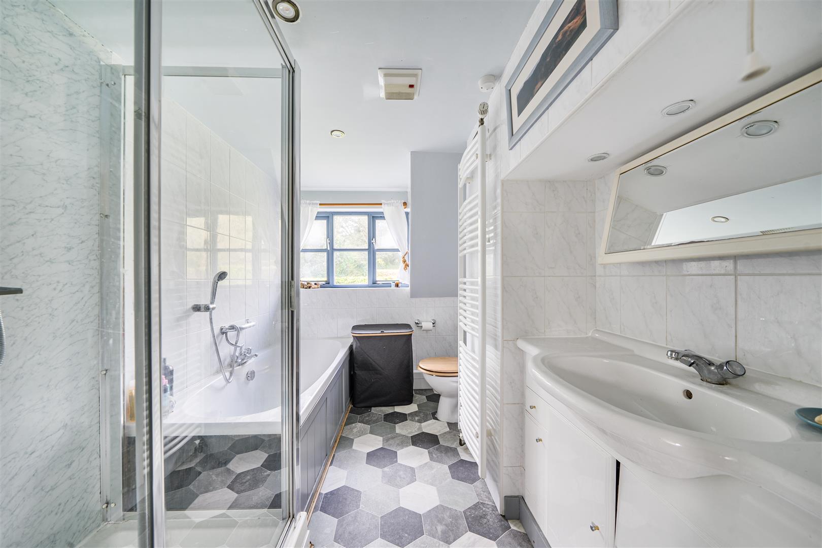Property Image b43befa6-6d84-4b6a-9b03-10520392733e