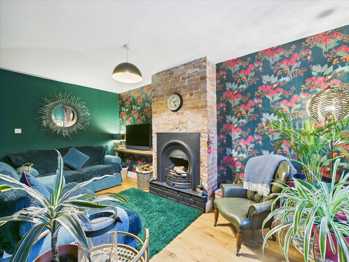 Property Image b44387d4-483c-400d-91da-730daf0405dd