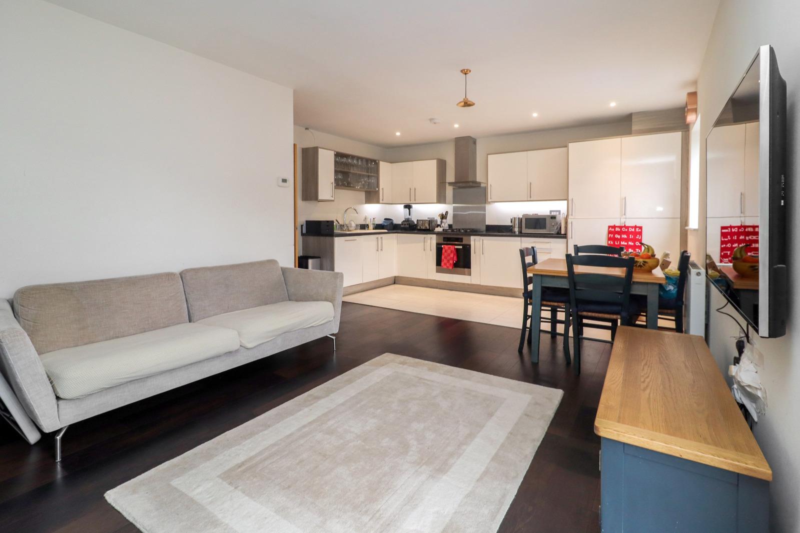 Property Image b4486fea-0b10-4f39-b21d-4a899110e59d