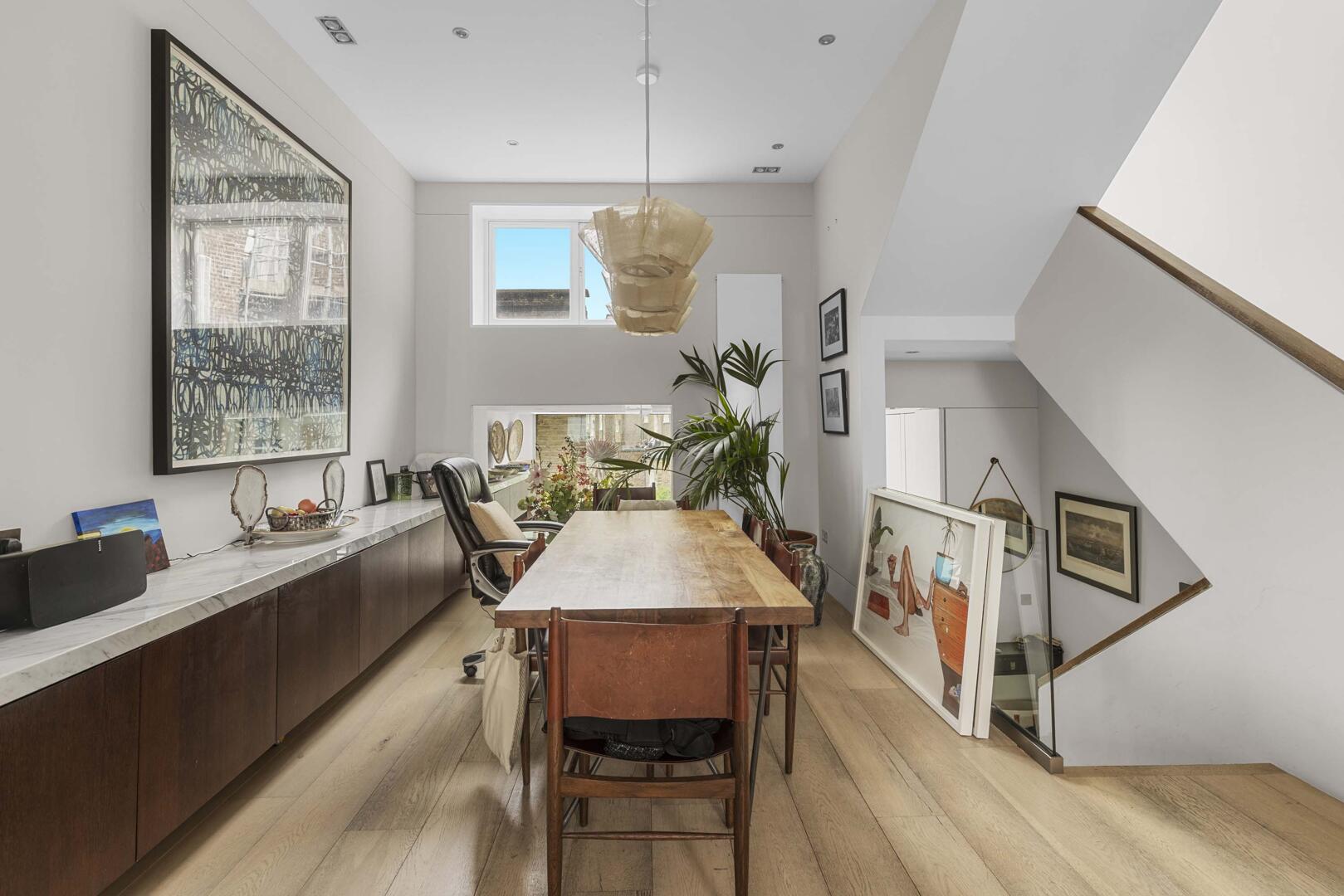 Property Image b4487d38-e9f0-4caf-ba38-366dbd67a49c