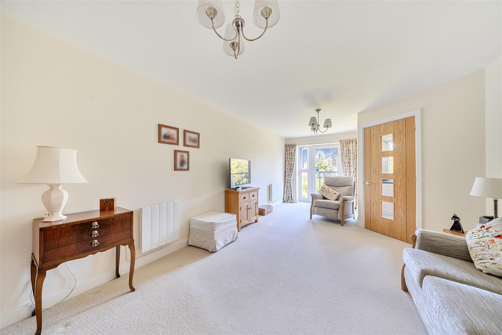 Property Image b44d8c0a-139a-41d1-9df2-5e9edde8159c