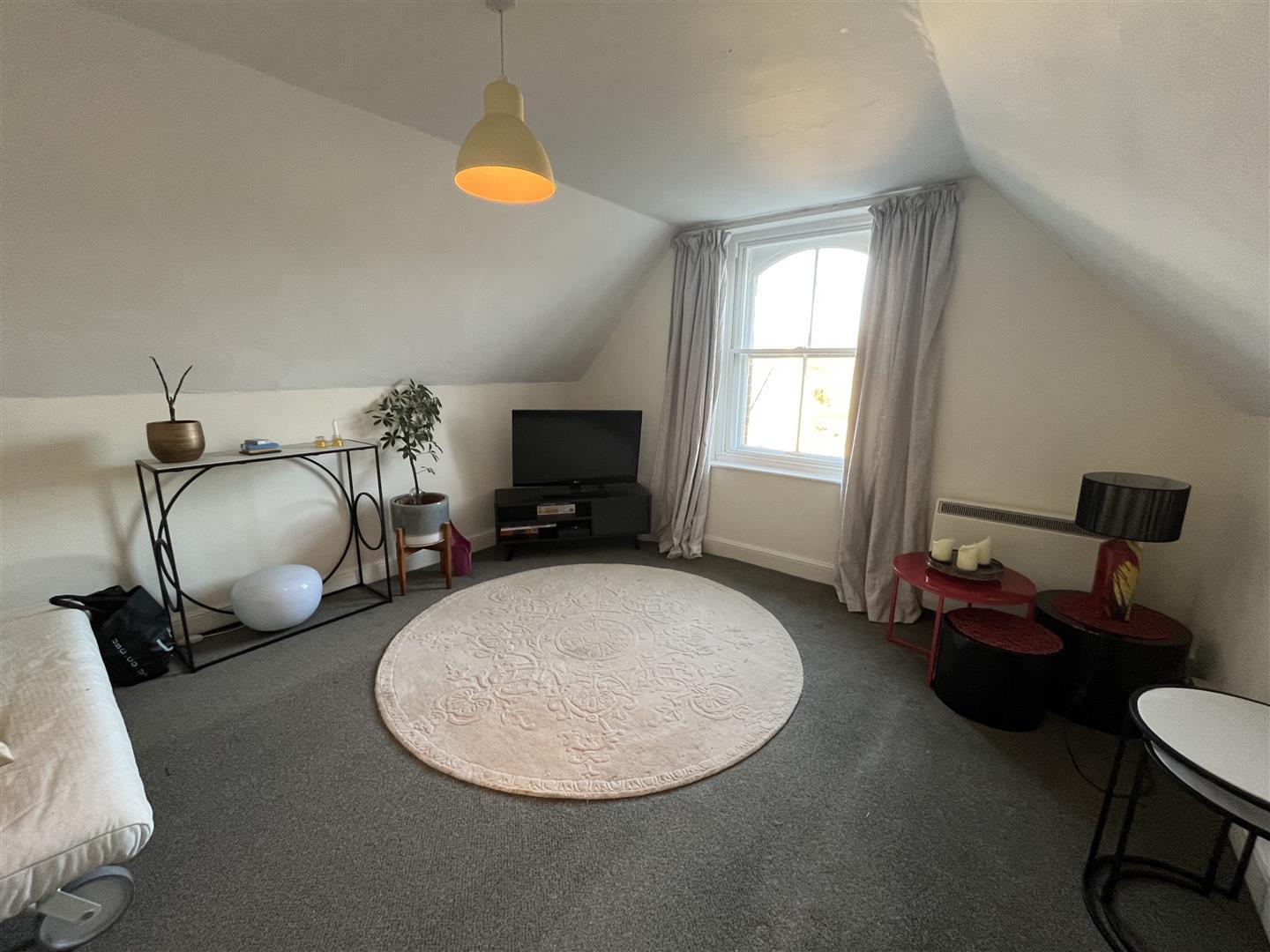 Property Image b45c4c93-4c57-473e-b06a-f058e1e0291f
