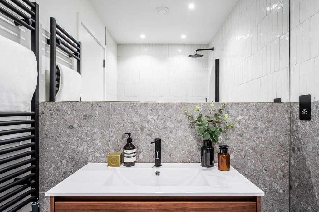 Spurstowe Terrace Penthouse Apartment For Sale, Hackney Downs