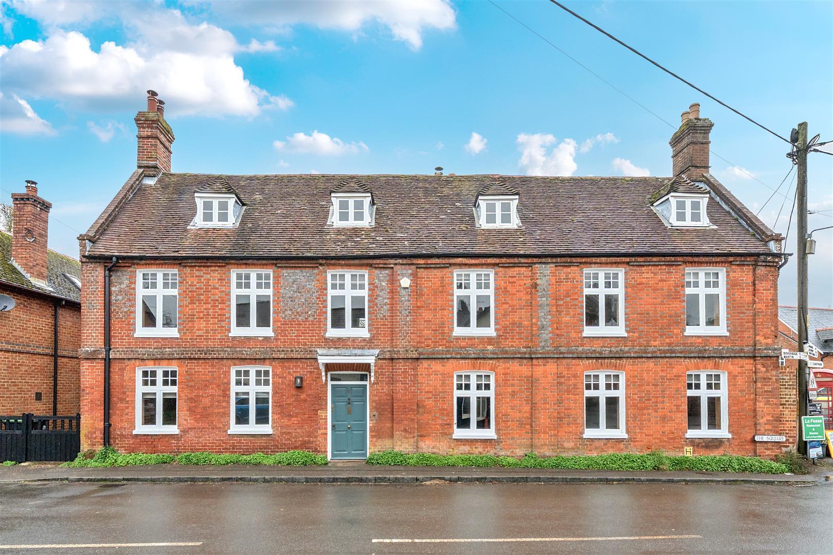 Property Image b4752f5f-436e-4a5c-abe2-cdb67420fb1c