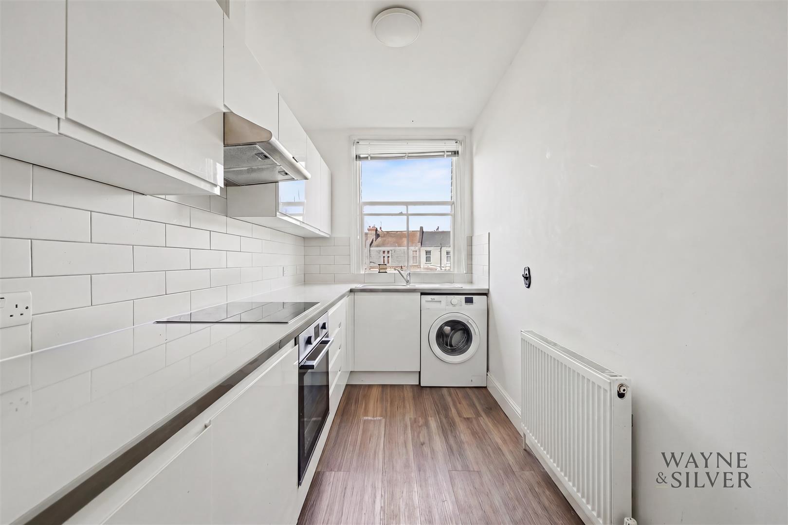 Property Image b47b82e7-c9ec-48b9-9716-ce29b6d21344
