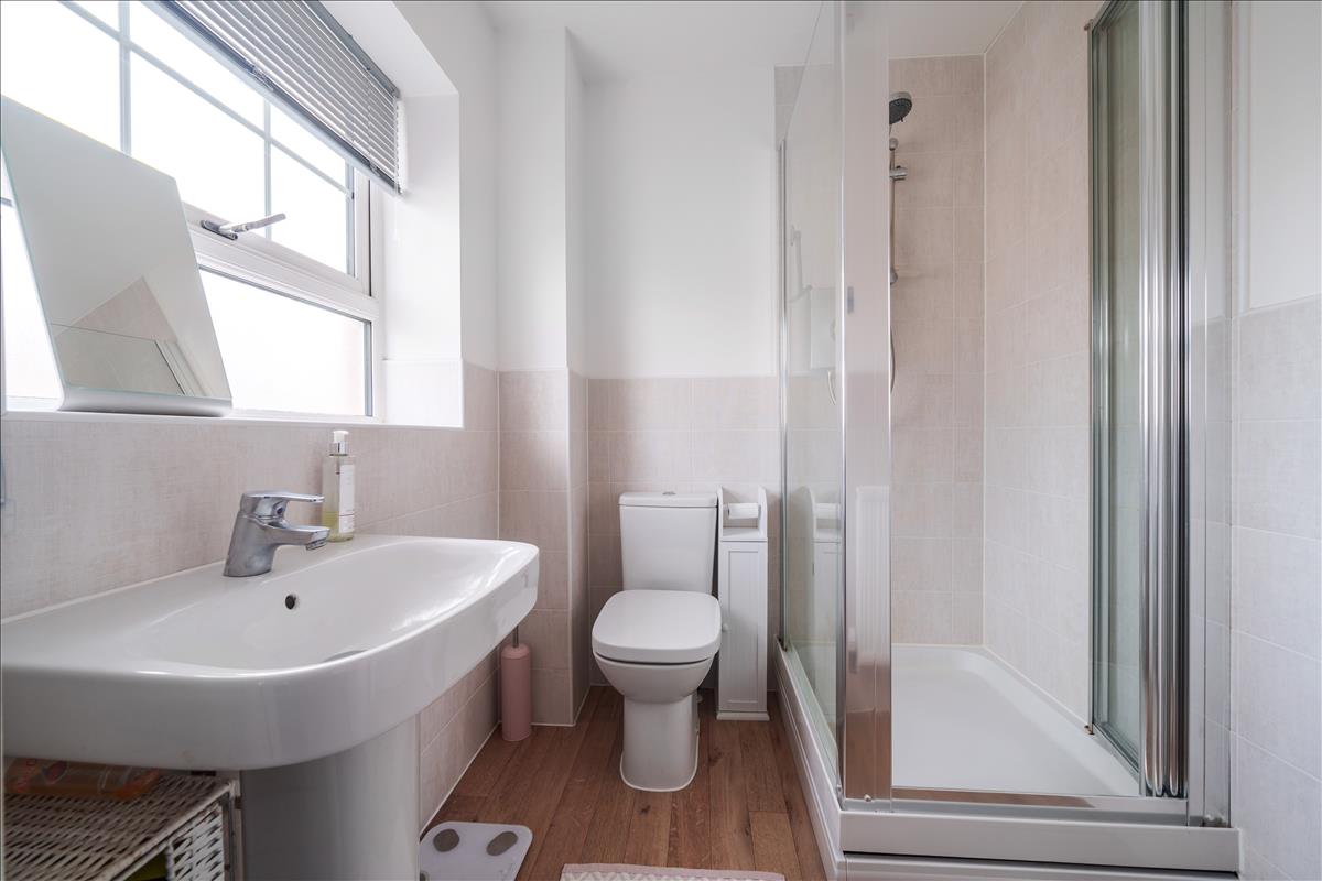 Property Image b494abab-5b36-48f2-8b87-65c8f44ff337