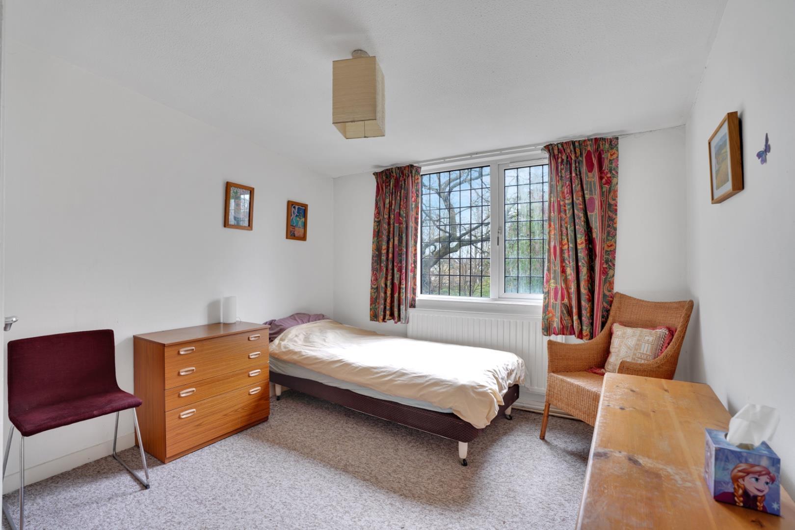 Property Image b49614d6-aa77-4049-bdb3-8cc33be09fe5