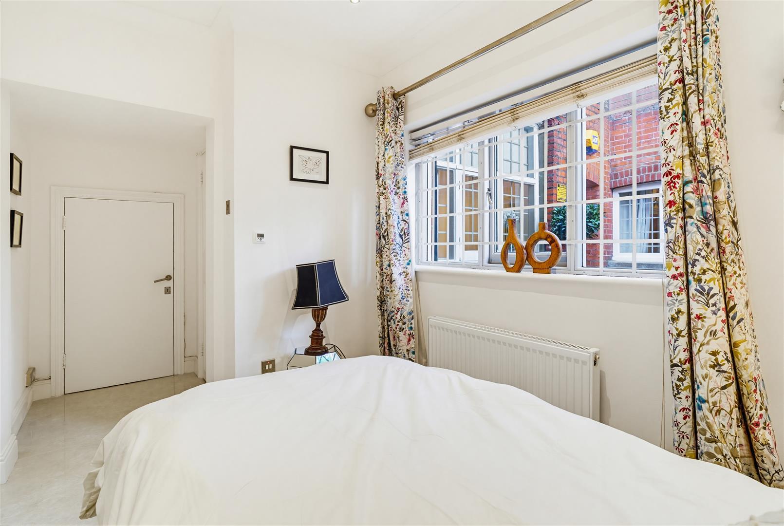 Property Image b499a85a-6575-4409-b705-fb16cfbb9f99