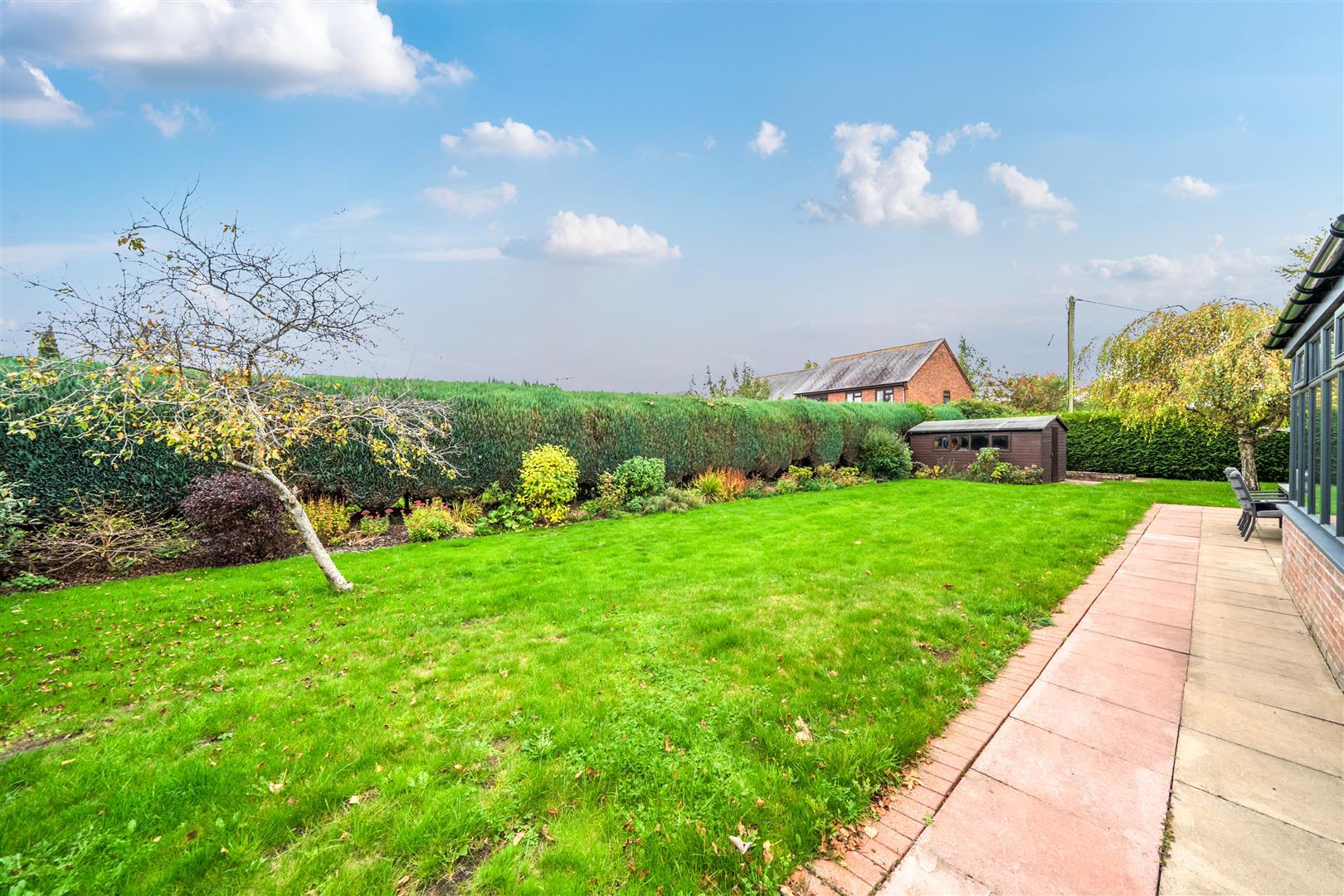 Property Image b4a77f0f-8185-4282-adef-77c298a6206a