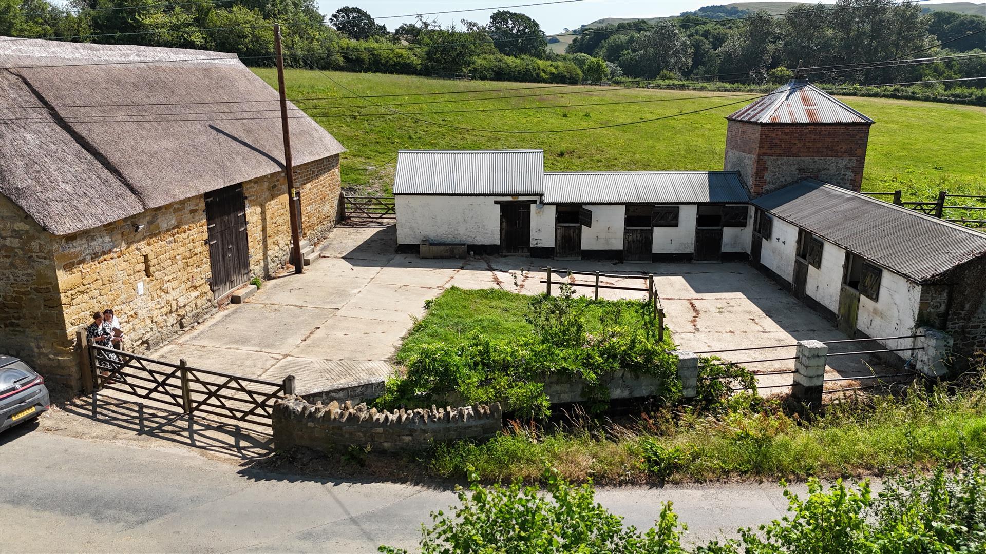 Property Image b4acecb8-45a1-4824-9a0e-fefb73c3b60e