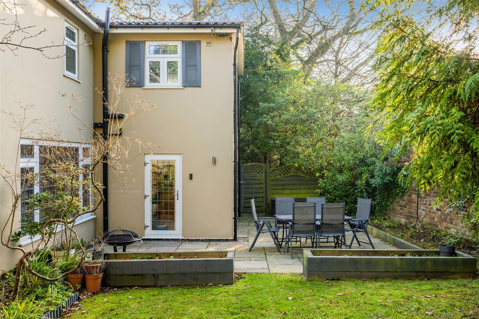 Property Image b4b39ead-1284-4ba0-96c4-55e746b74783