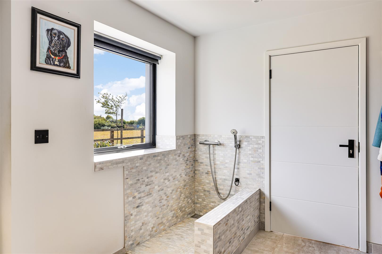 Property Image b4ba5f26-a0b0-4a4b-8ed4-cc41175b3445
