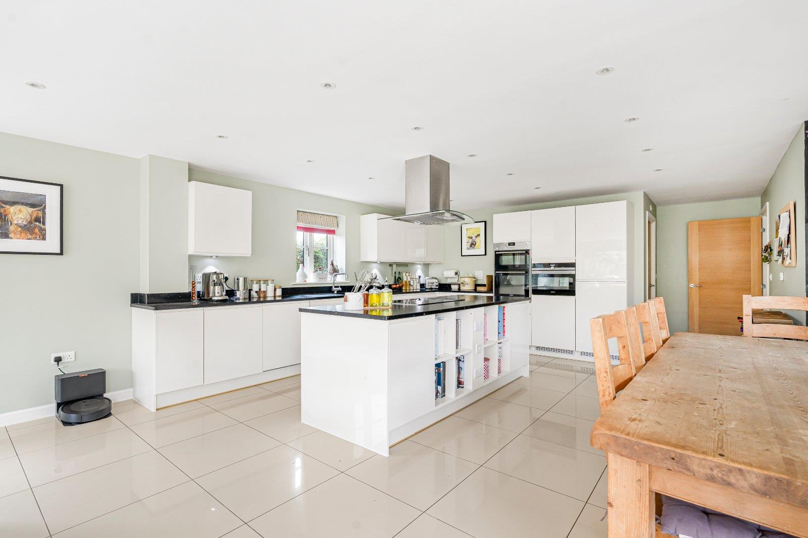 Property Image b4bf6716-66ca-45a7-b4e2-dc56a3af3715