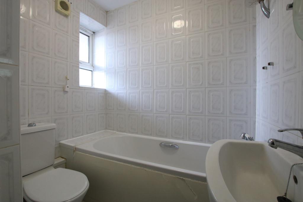 Property Image b4c953cf-e1b3-42bc-a65d-fd373645a8cb