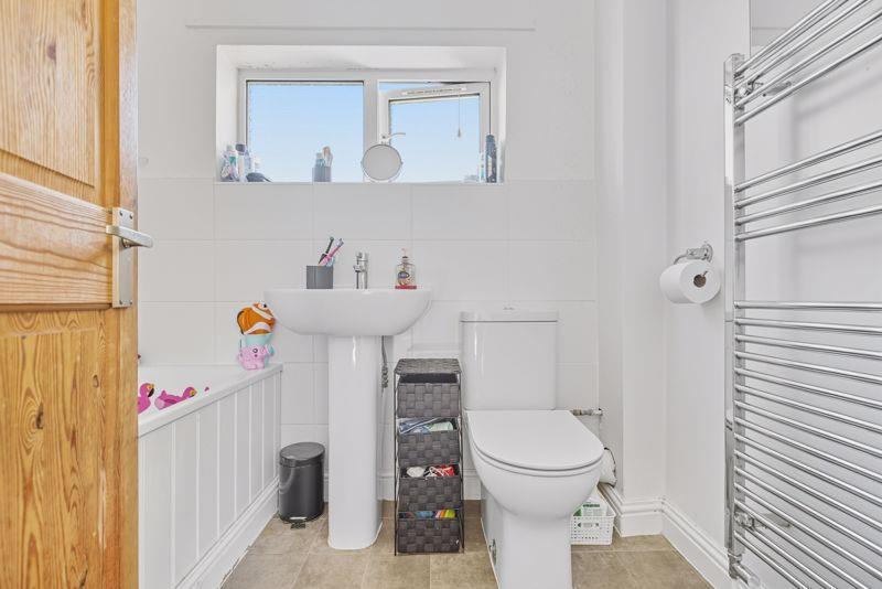 Property Image b4d14829-dd2c-46b1-a18c-d000d3869df2