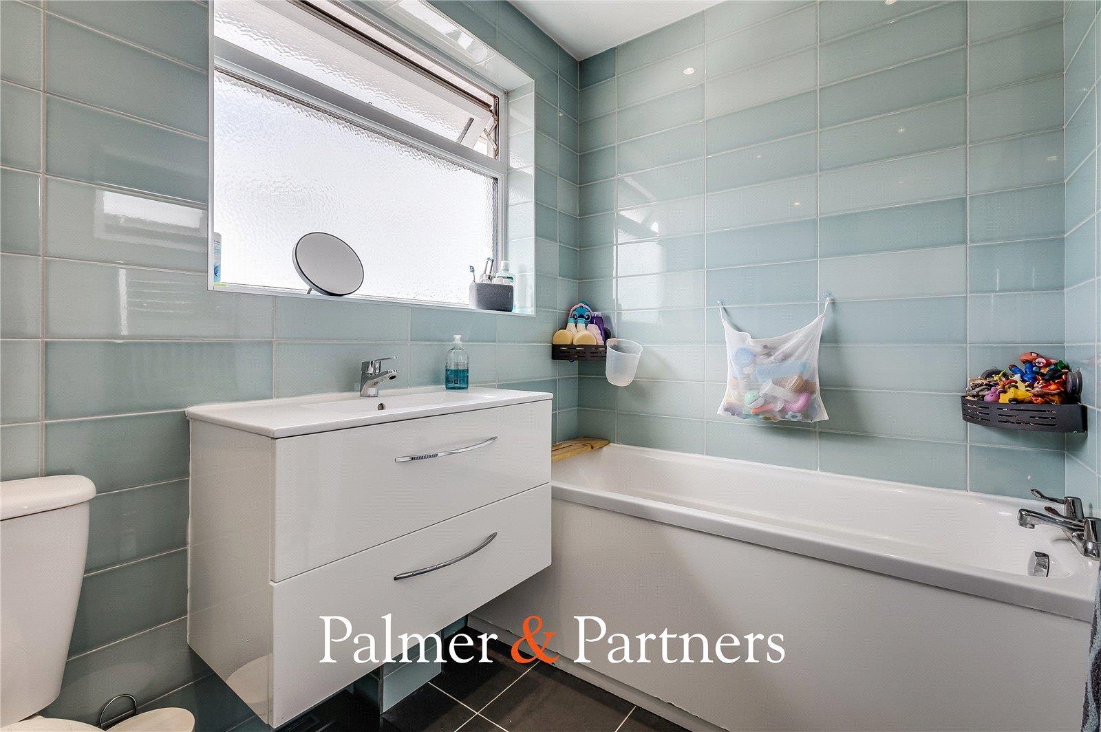 Property Image b4d32d02-c775-402d-b6fa-76af2725d514