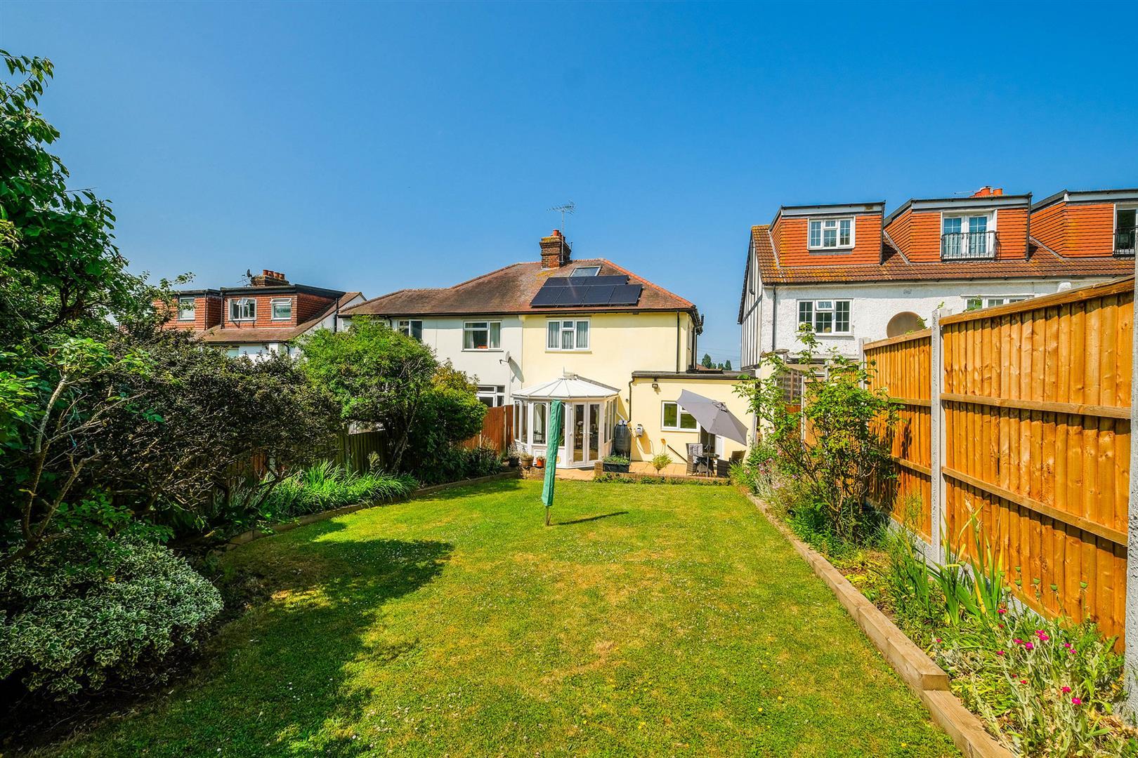 Property Image b4d36110-8a39-4125-85f3-eb7e70ac3aa1