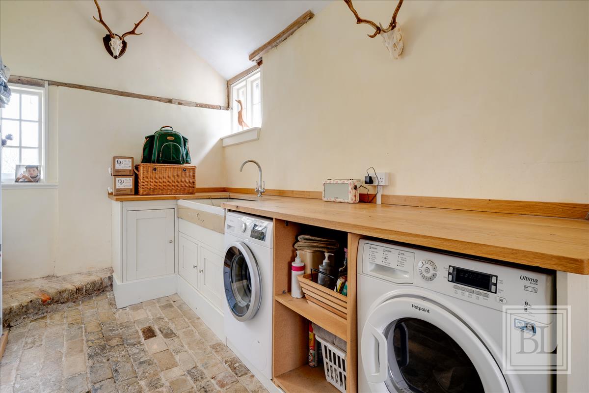Property Image b4d4d963-2452-4733-af0a-01734ddce764