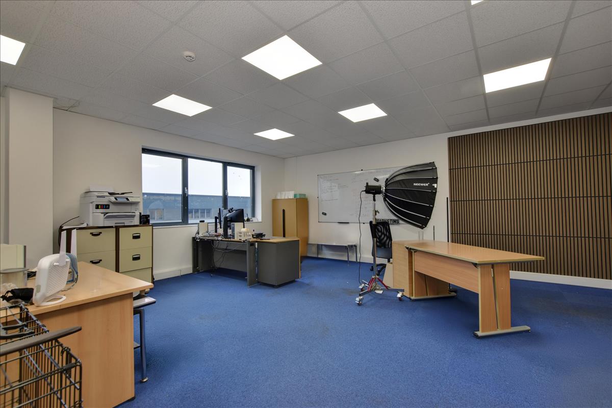 Property Image b4f82558-616f-49e9-8623-336694500d97