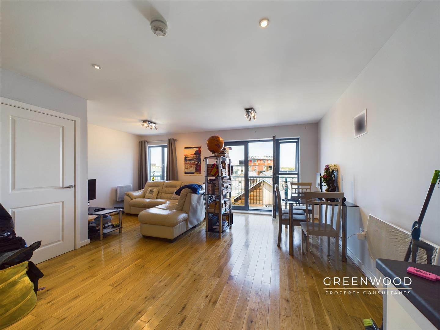 Property Image b505953f-e5c5-42c9-b92b-71263c46b2a3