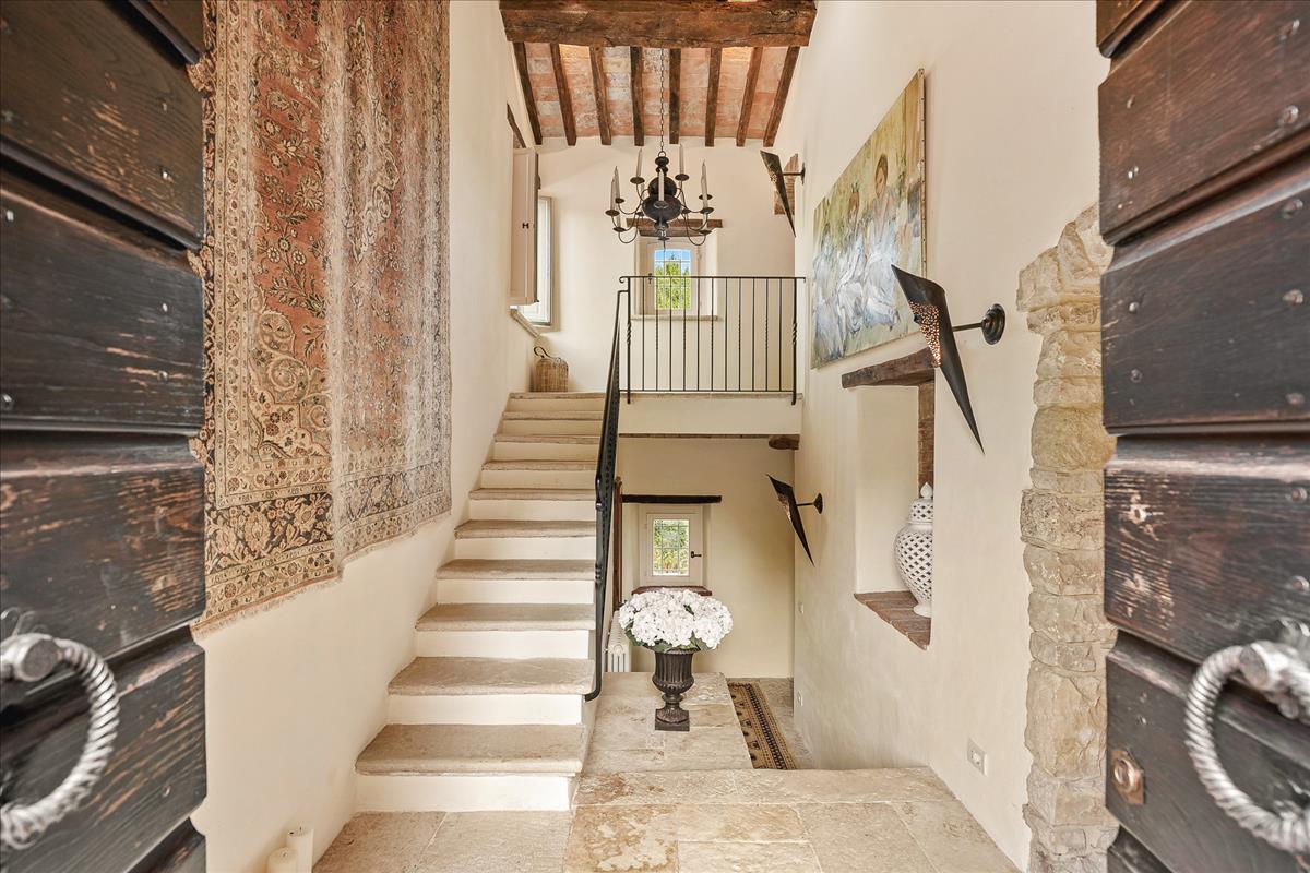 Property Image b51525cd-3ff5-4bd4-9e2d-5cd07191d2b8