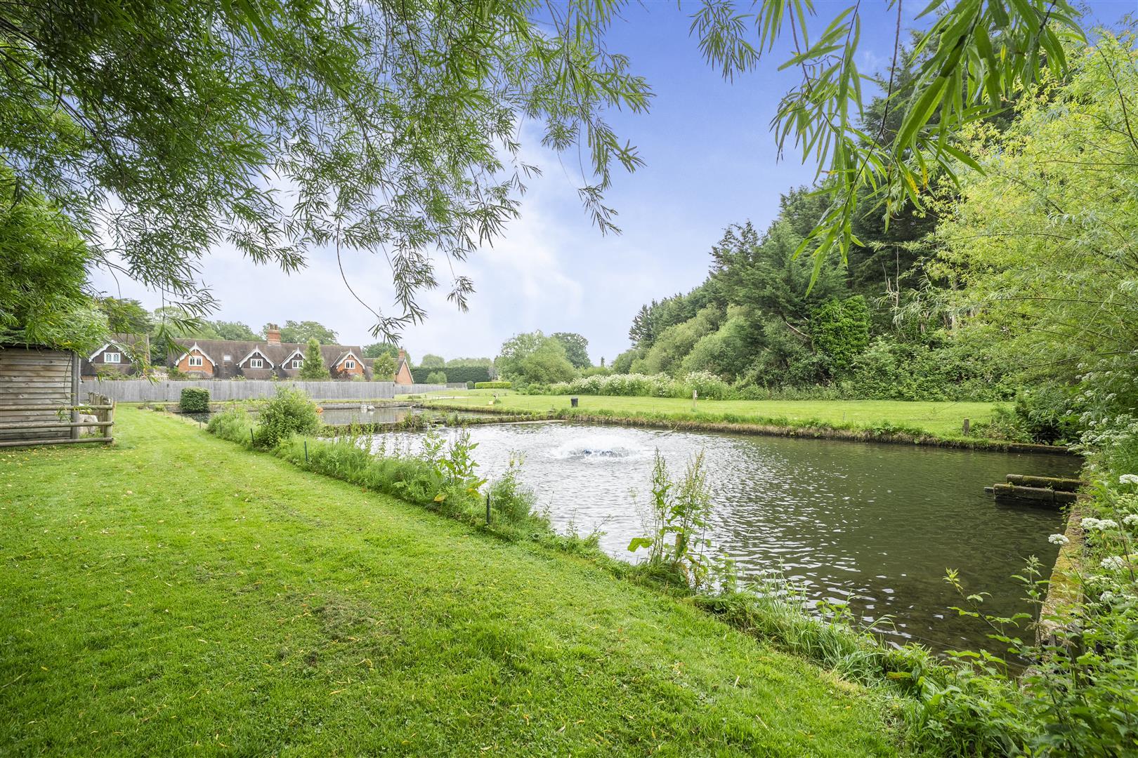 Property Image b51a5de2-adc7-42bd-b67d-7ce179ccb0af