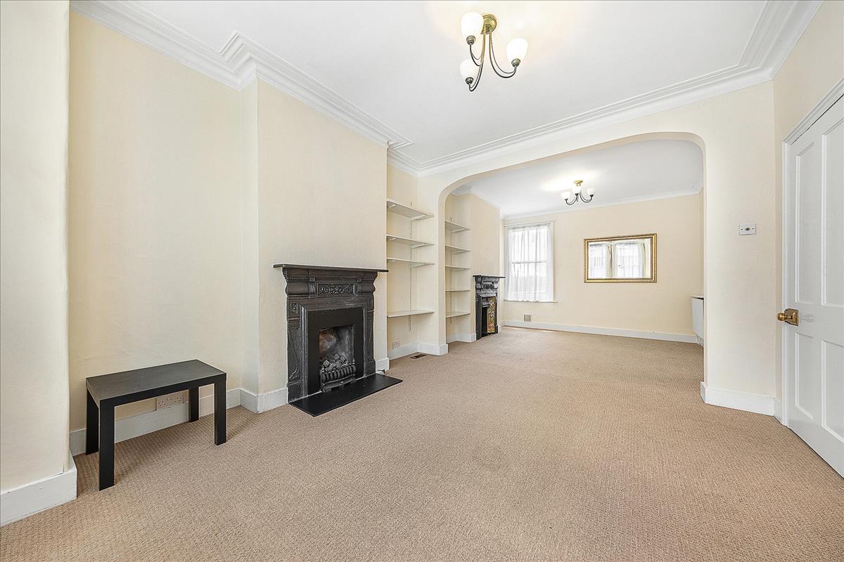 Property Image b528e9d9-5da9-4e55-a069-475276ac714a