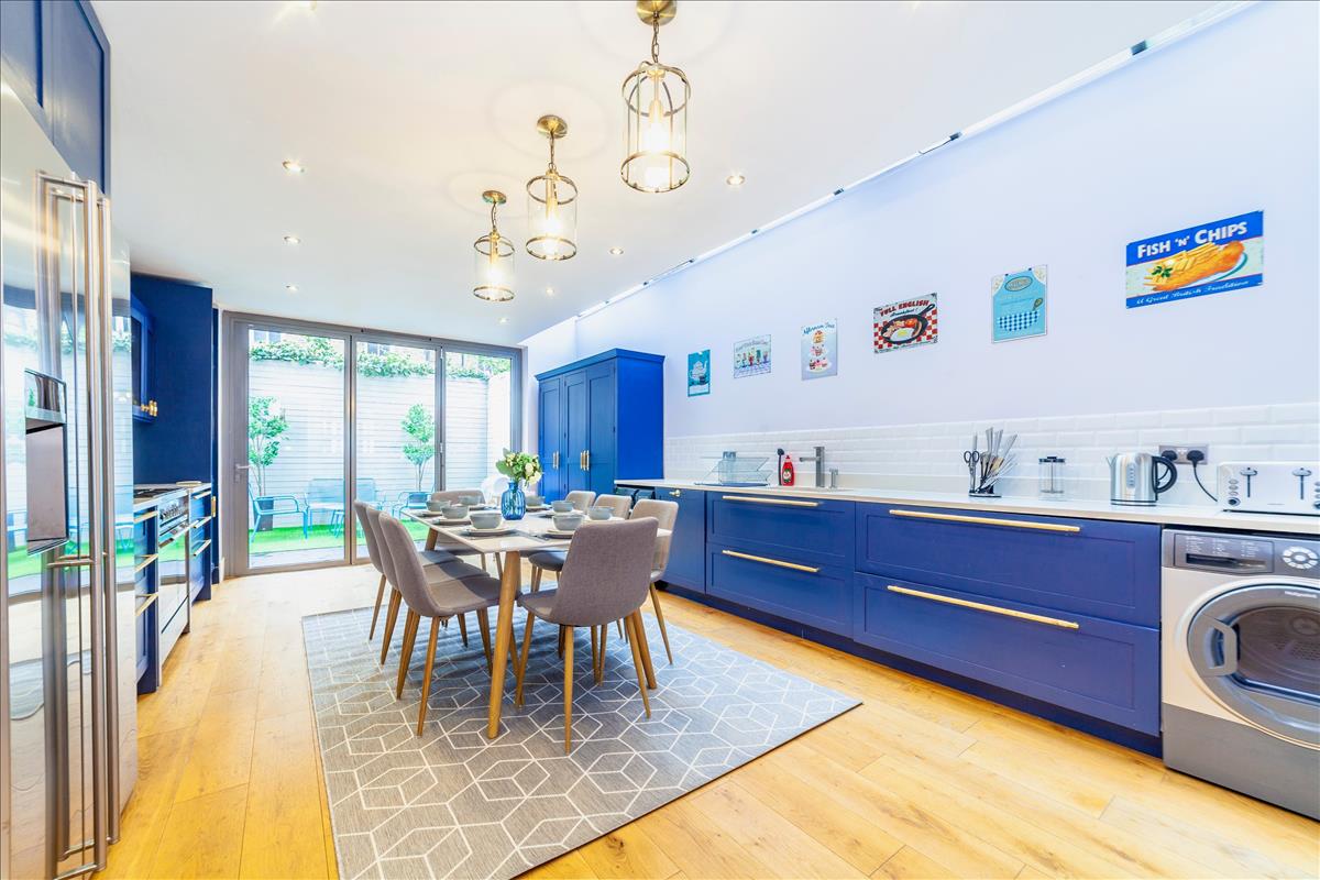 Property Image b52e12f4-398a-4a3e-9237-e06c0f75cbf9