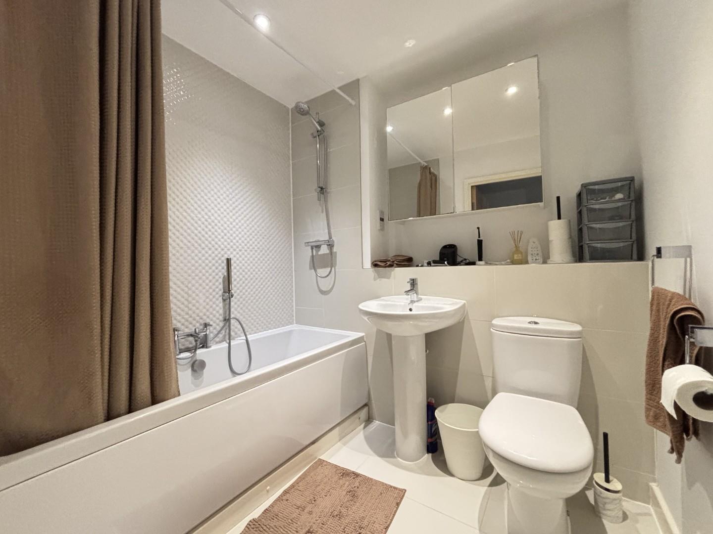 Property Image b5325cd9-3ce4-4730-a645-9a262bf48141