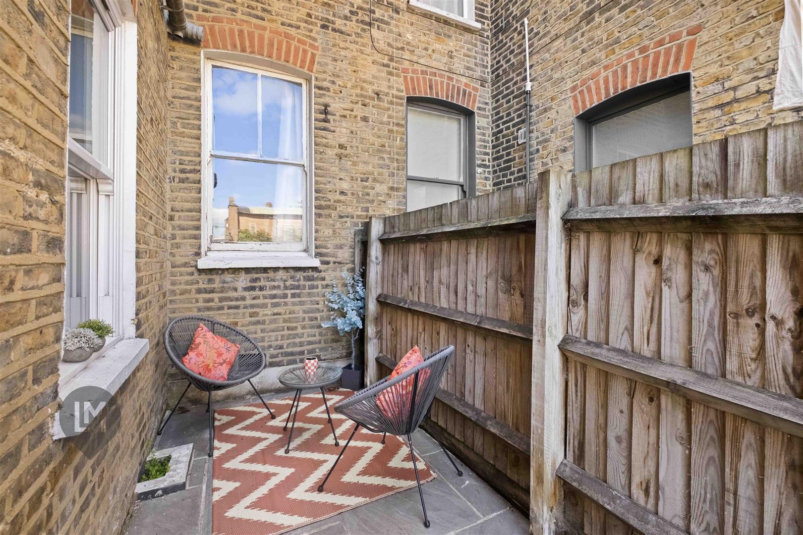 Property Image b53ef731-dfdf-4553-86a8-0a071ab2bdcf