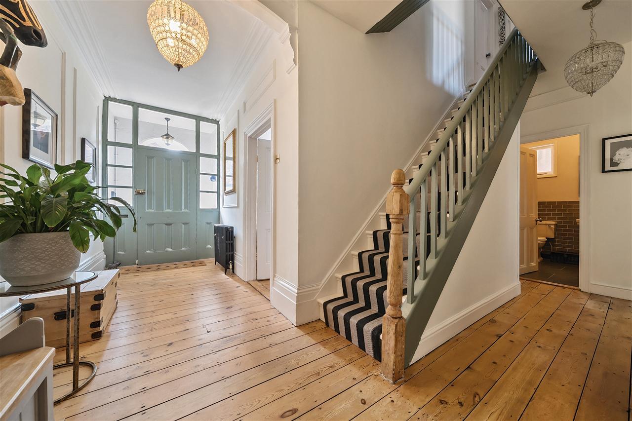 Property Image b543bca5-b4f6-4417-9c5f-fb74c6097620