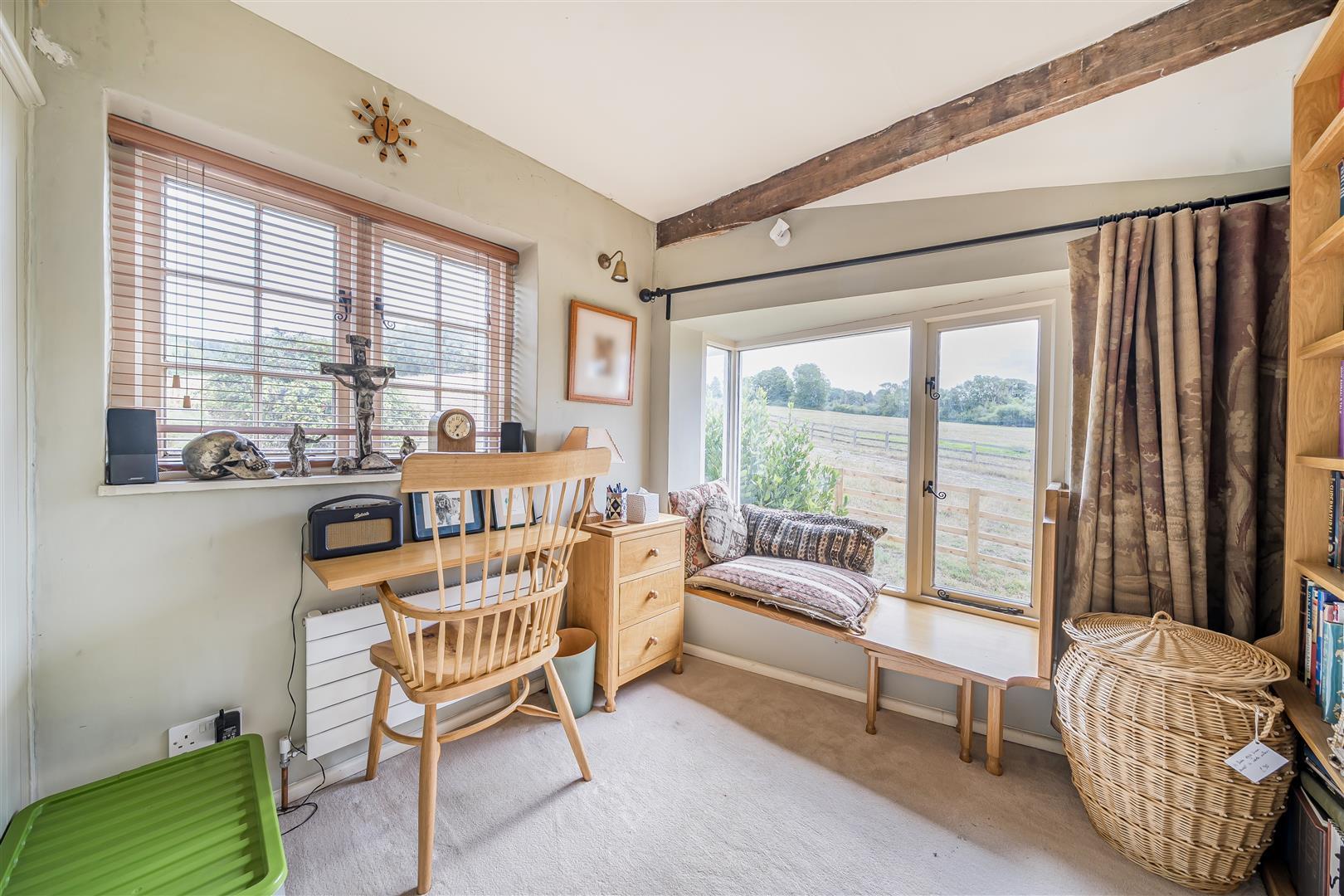 Property Image b5551070-af72-43c2-9605-f74a95b5d1c4