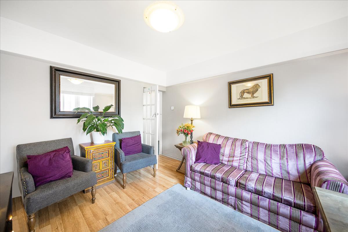 Property Image b562cf7a-d00f-43e9-803a-ae135dea617a