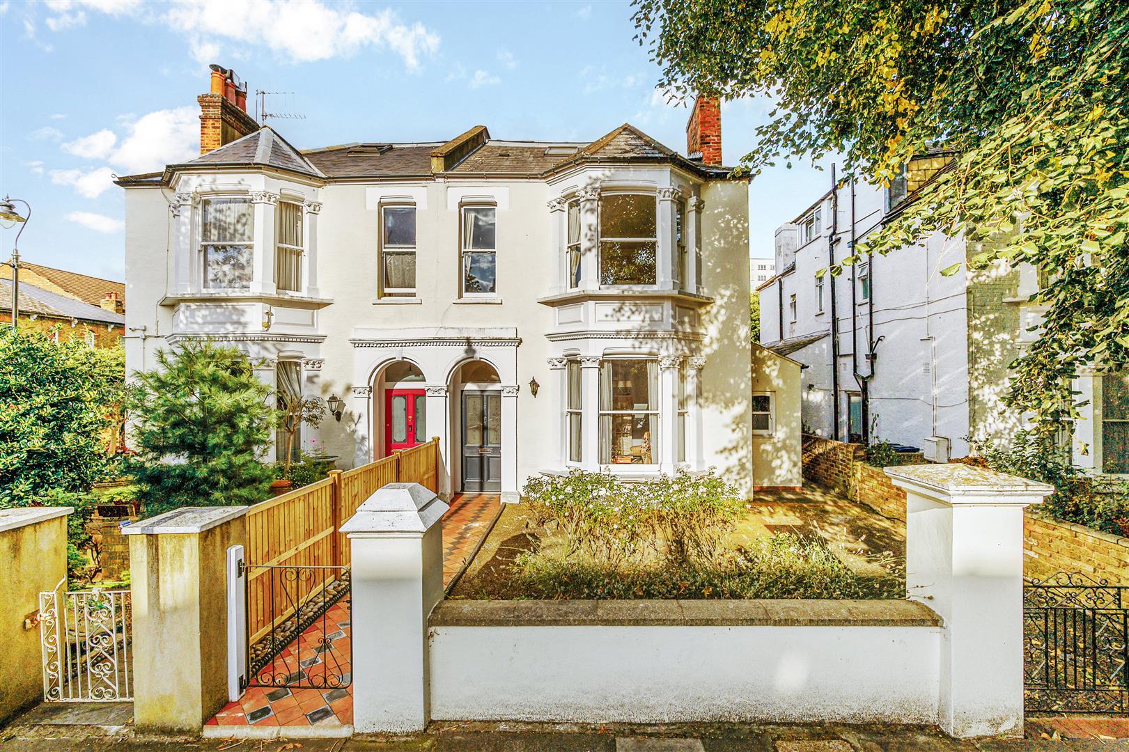 Property Image b569bcc1-e64a-4f0a-8803-b70242f16074