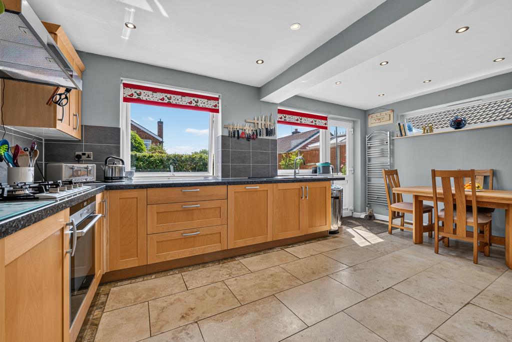 Property Image b57d2630-c8da-4ab7-8b7c-6dc6e52dc117