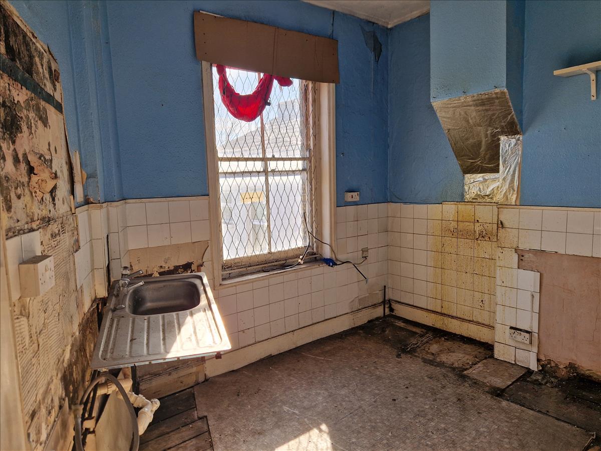 Property Image b5818b5b-3a53-438e-98f3-c0ce2a974758