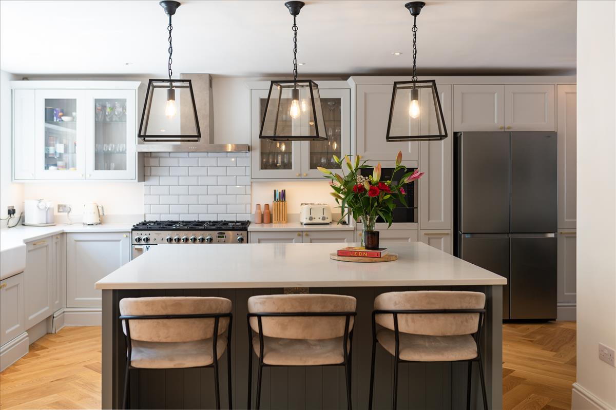 Property Image b5843da3-a984-418c-bfac-ddacb64067a1