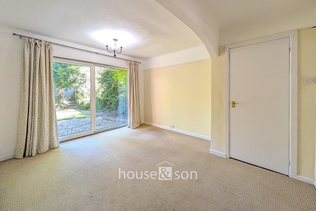 Property Image b5870a6b-e056-44b4-a0f6-3efb13ccbb6f