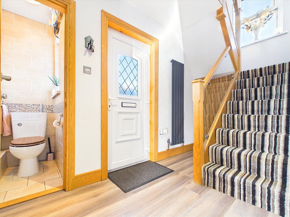 Property Image b59165f6-d592-42db-9a33-311544c1be78
