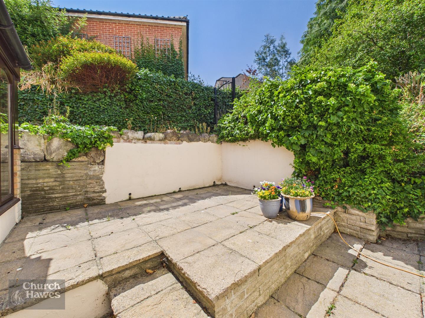 Property Image b5978642-fb89-48aa-8c40-8f34aa4dedd5