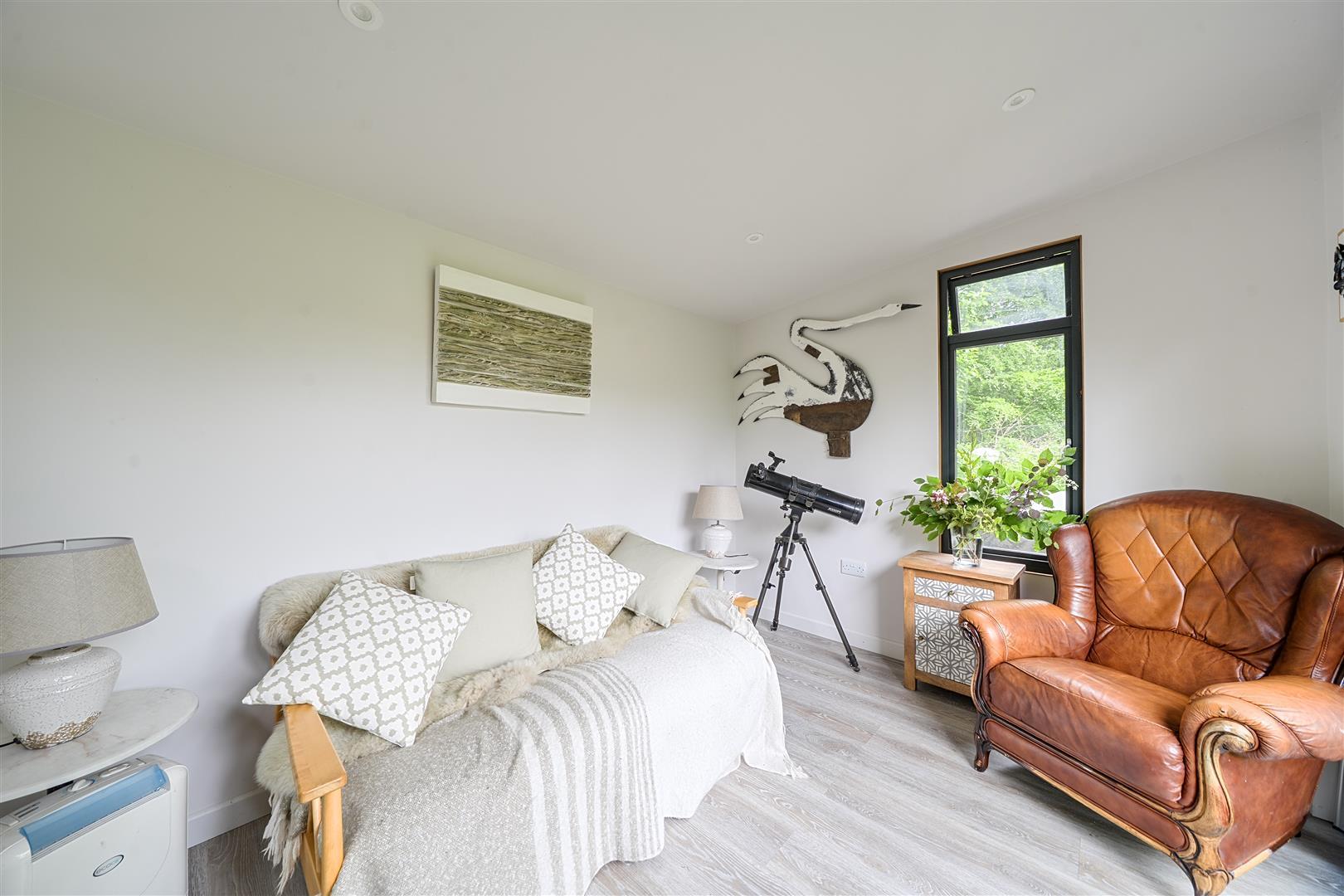 Property Image b598a3cf-34c0-444d-8b77-61189b388bc8