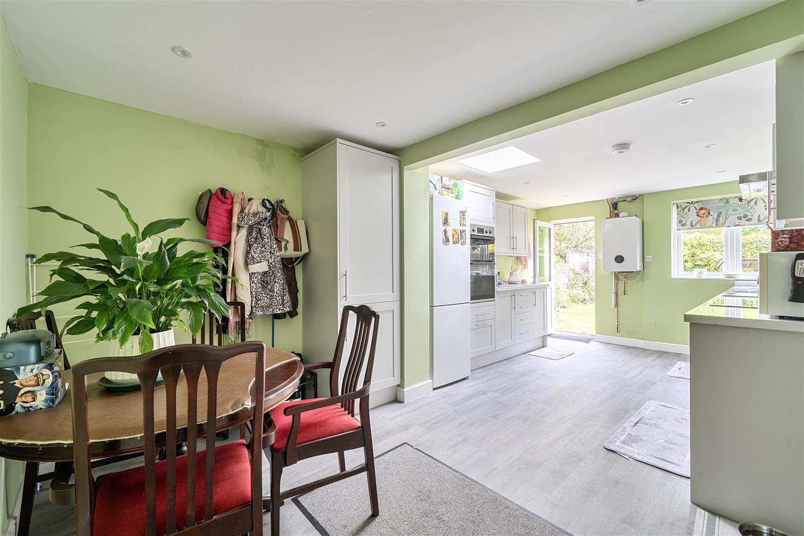 Property Image b5a044fe-11d7-4f43-9ee1-77ae51d3e764