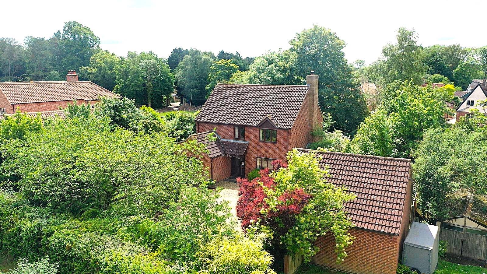 Property Image b5a13d0d-69ab-4e34-a986-89c99f8eb4cc