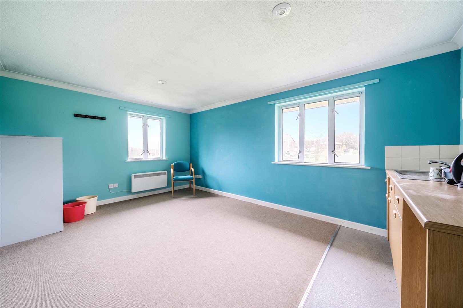 Property Image b5a30405-150a-4af9-8e52-7e5755b7660b