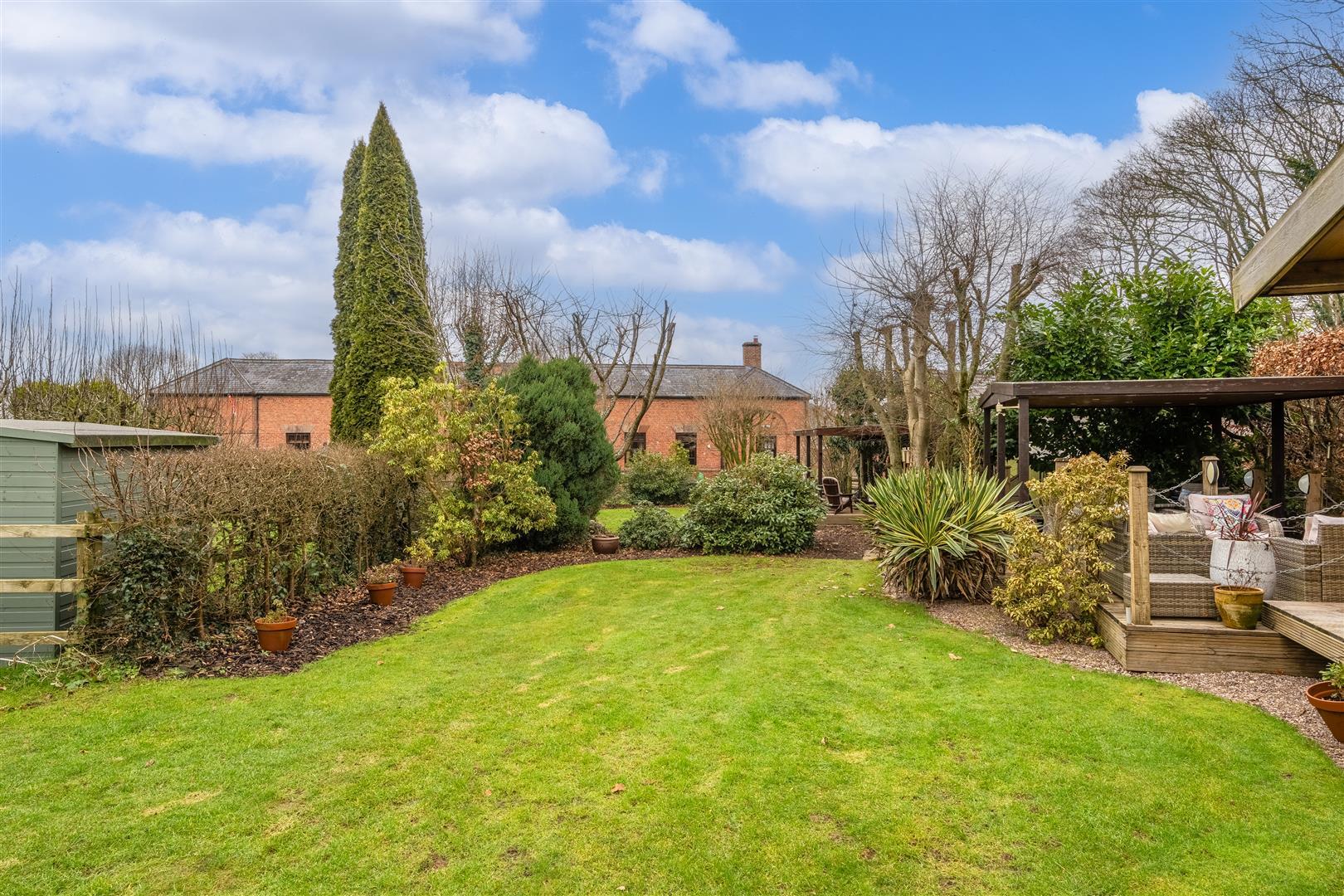 Property Image b5a3248a-7845-4d3e-b0b6-7f085a0a16bb